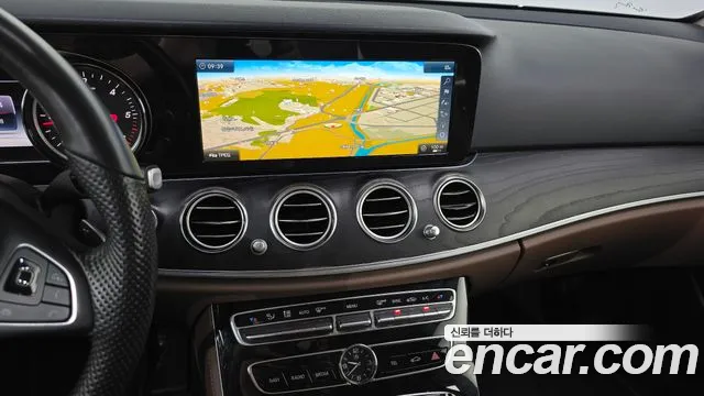 Mercedes-Benz E-Class W213 2018 Черный из Кореи, фото 5