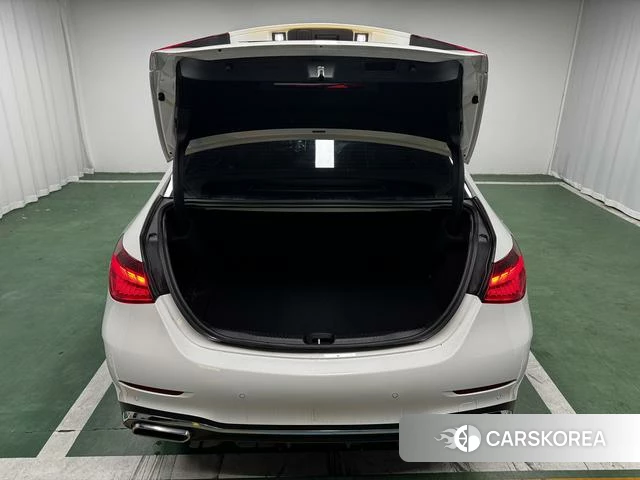 Mercedes-Benz Class C 2023 Белый из Китая, фото 5