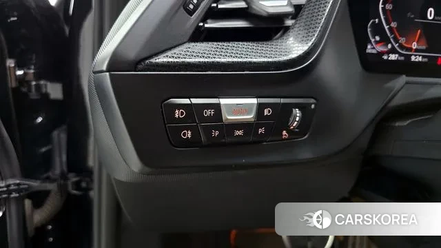 BMW 1 Series (F40) 2020 Черный из Кореи, фото 5