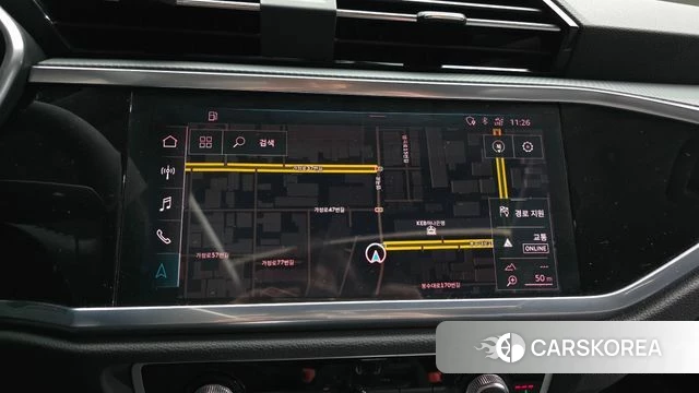 Audi Q3 (F3) 2020 Белый из Кореи, фото 5