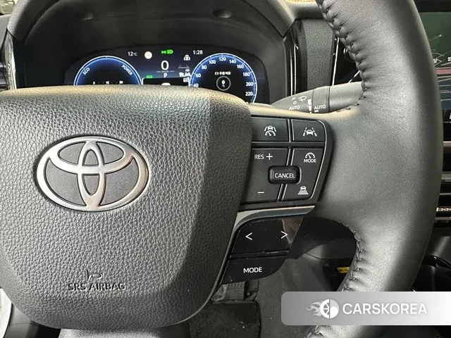 Toyota Camry (XV80) 2025 Белый из Кореи, фото 5