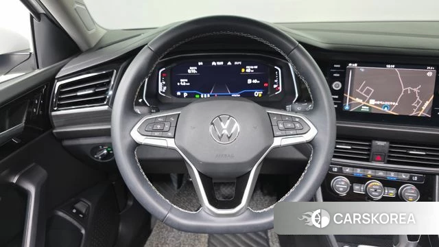 Volkswagen 7th Generation of Jetta 2023 Белый из Кореи, фото 5