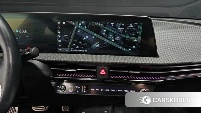 Kia EV6 2023 Жемчужный цвет из Кореи, фото 5