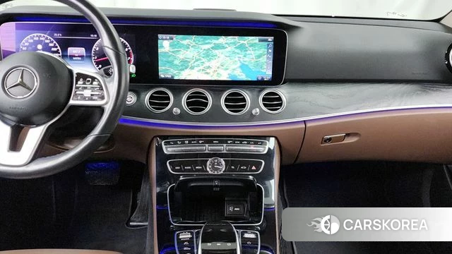 Mercedes-Benz E-Class W213 2018 Черный из Кореи, фото 5