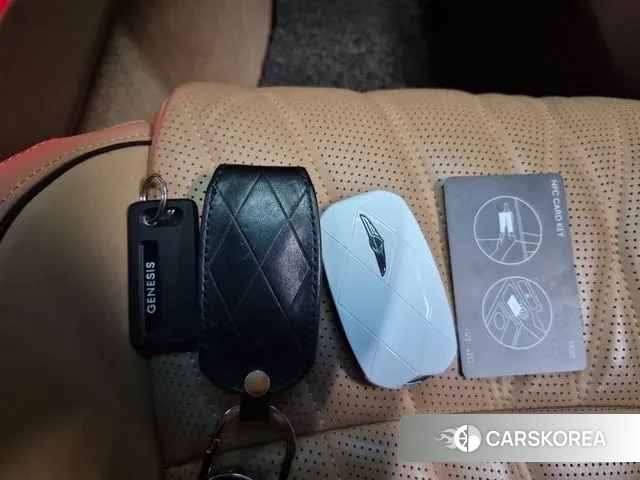 Genesis G90 (RS4) 2022 Белый из Кореи, фото 5