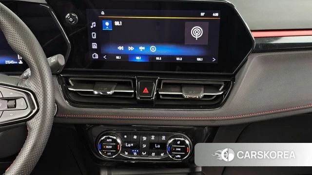 Chevrolet (GM Daewoo) The New Trail Blazer 2024 Небесно-голубой из Кореи, фото 5
