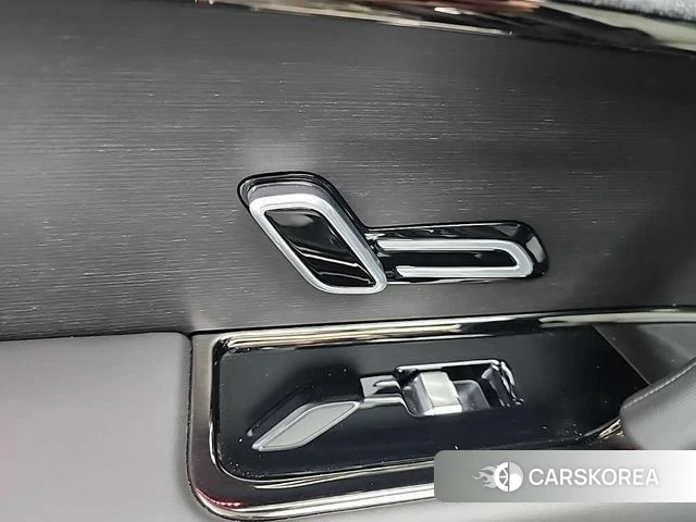Land Rover Range Rover Sport 3rd Generation 2025 Черный из Кореи, фото 5