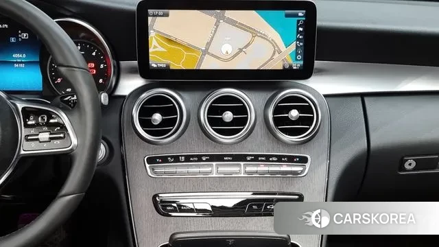 Mercedes-Benz C-Class W205 2019 Песочный из Кореи, фото 5