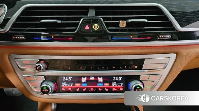 BMW 7 Series (G11) 2020 Черный из Кореи, фото 5