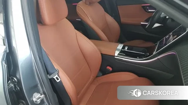 Mercedes-Benz C-Class W206 2022 Серый из Кореи, фото 5