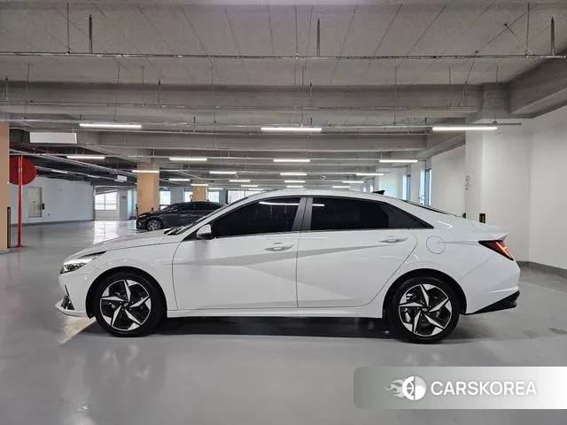 Hyundai Avante (CN7) 2021 Белый из Кореи, фото 5