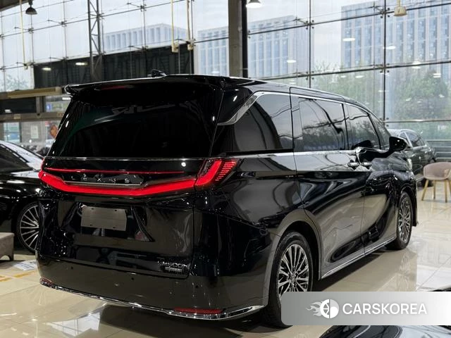 Lexus LM 2024 Черный из Китая, фото 5
