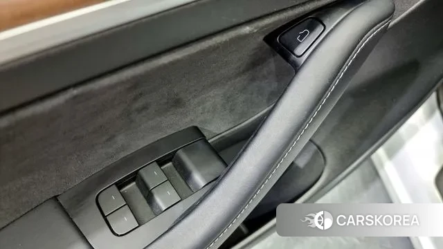 Tesla Model 3 2022 Белый из Кореи, фото 5