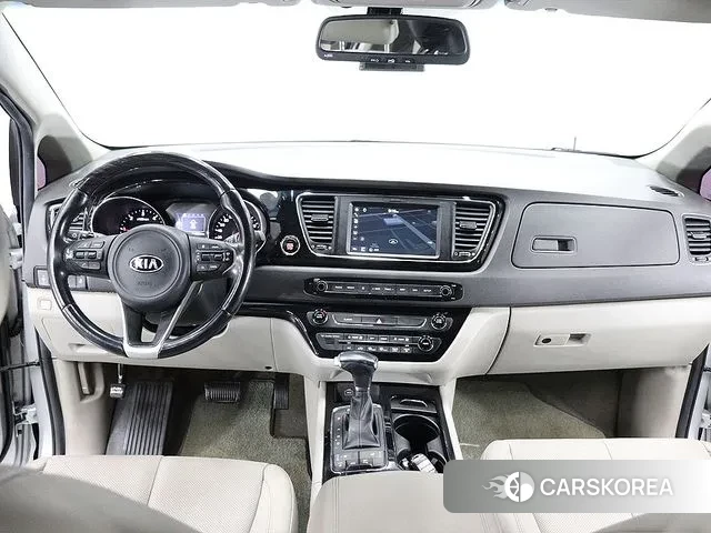 Kia All New Carnival 2018 Серебряный из Кореи, фото 5