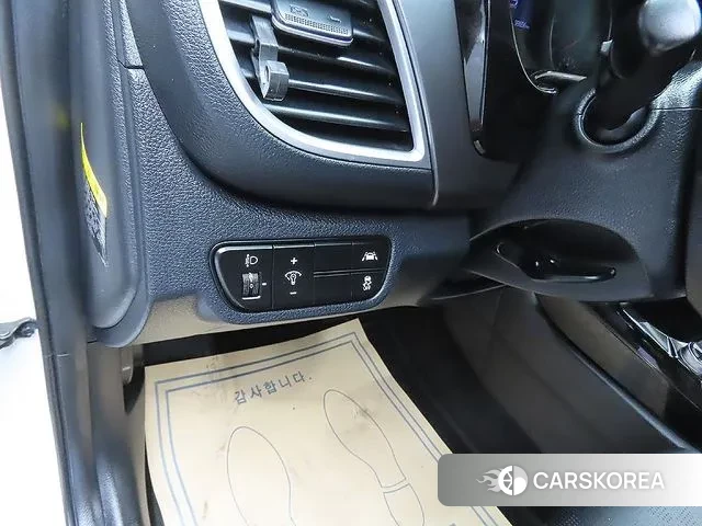 Kia Seltos 2019 Белый из Кореи, фото 5