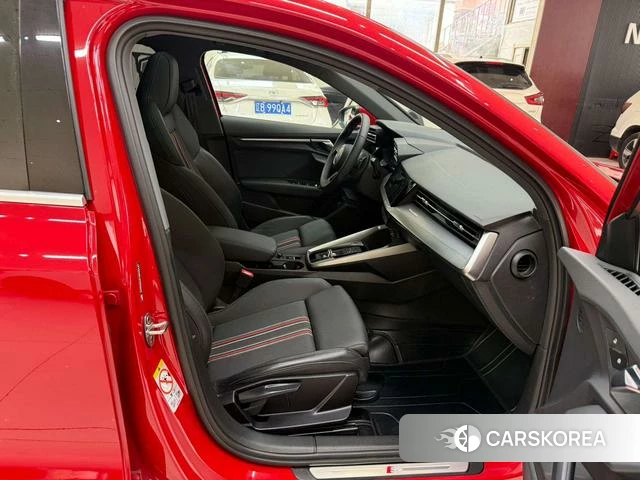 Audi A3 2023 Красный из Китая, фото 5