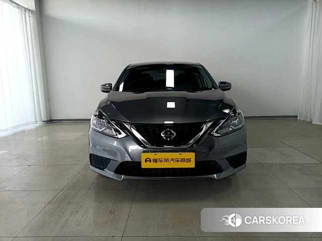 Nissan Xuan Yi 2025 Темно-серый из Китая, фото 5