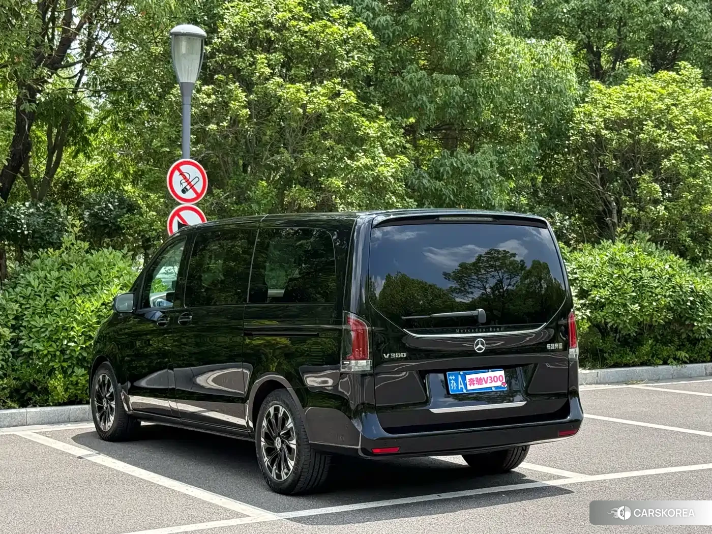 Mercedes-Benz V-Class 2025 Черный из Китая, фото 5
