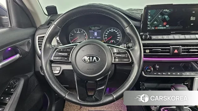 Kia Seltos 2021 Синий из Кореи, фото 5