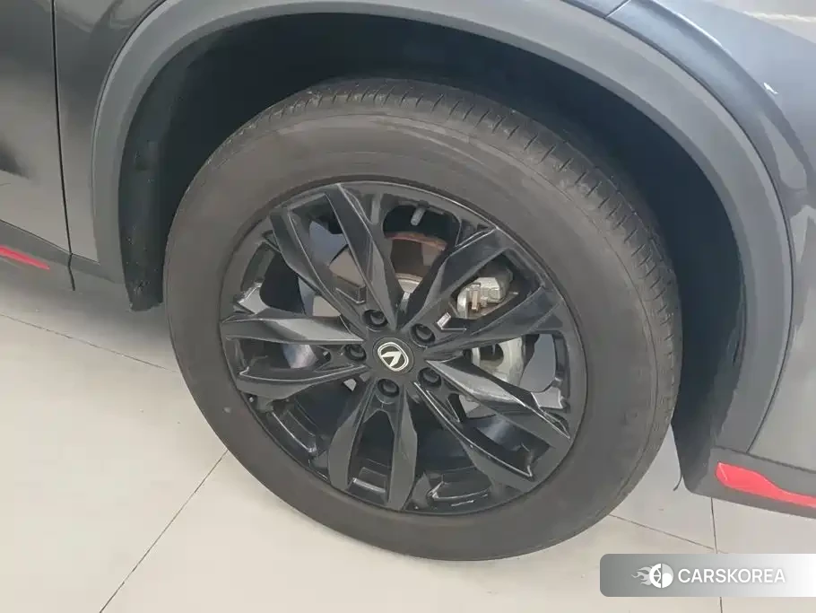Chang'an X5 PLUS 2025 Silver/gray из Китая, фото 5
