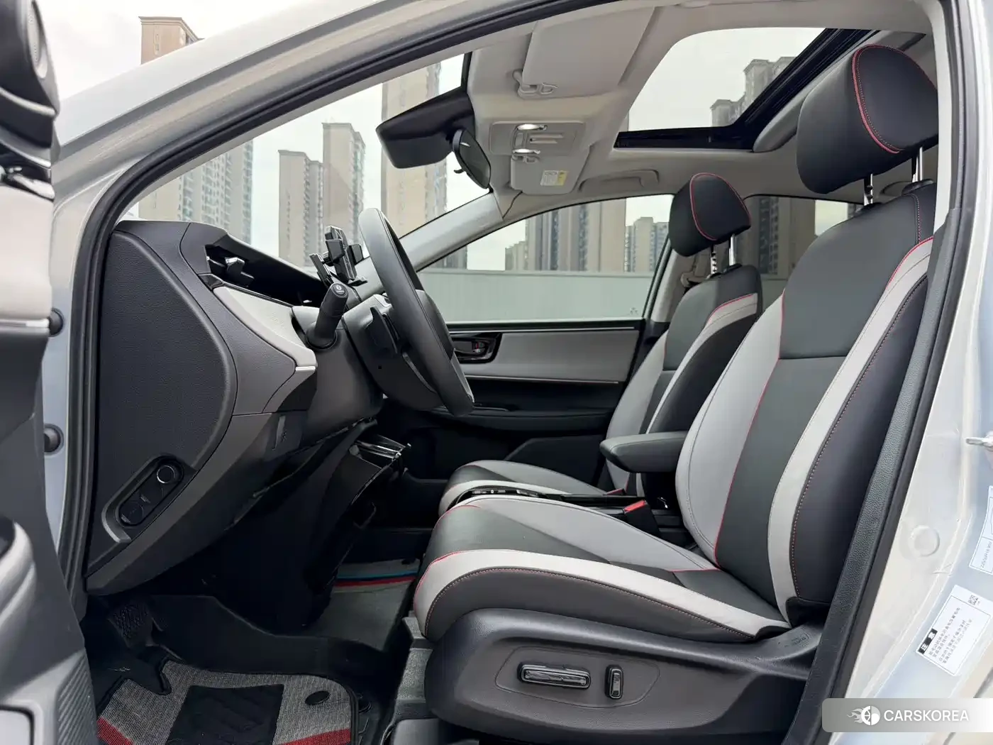 Honda e:NS2 2025 Silver/gray из Китая, фото 5
