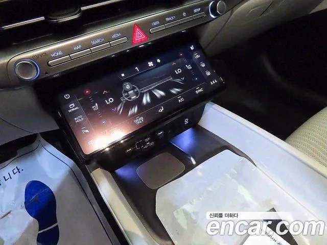 Hyundai Grandeur Hybrid (GN7) 2023 Белый из Кореи, фото 5