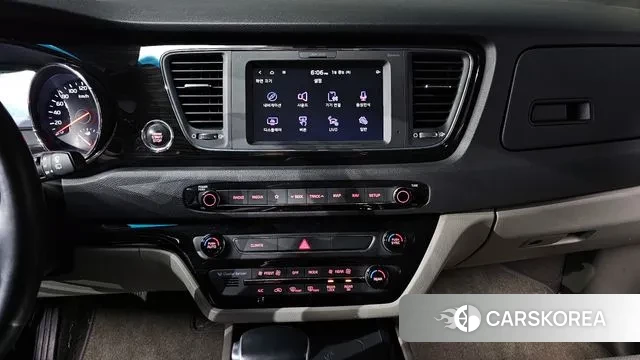 Kia The New Carnival 2018 Черный из Кореи, фото 5