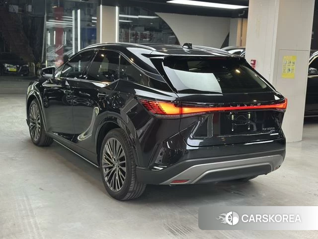 Lexus RX 2025 Черный из Китая, фото 5