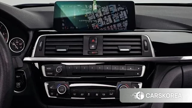 BMW 3 Series (F30) 2018 Белый из Кореи, фото 5