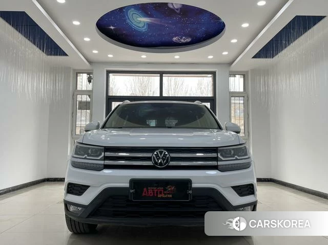Volkswagen Tuyue 2023 Белый из Китая, фото 5
