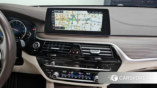 BMW 6 Series GT (G32) 2018 Белый из Кореи, фото 5