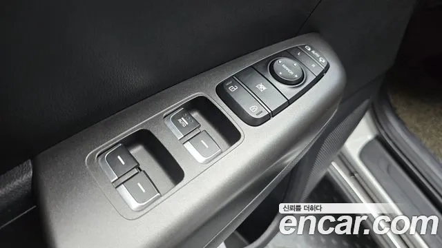 Kia Sportage The Bold 2021 Белый из Кореи, фото 5