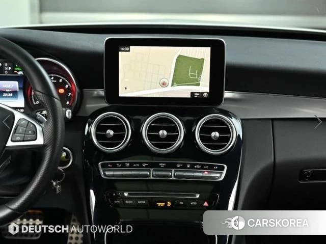 Mercedes-Benz C-Class W205 2018 Белый из Кореи, фото 5