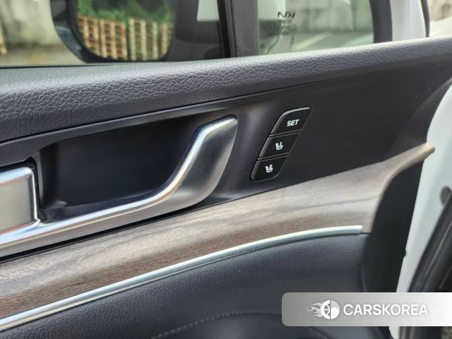 Kia K5 3rd generation 2023 Белый из Кореи, фото 5