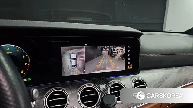 Mercedes-Benz E-Class W213 2021 Белый из Кореи, фото 5