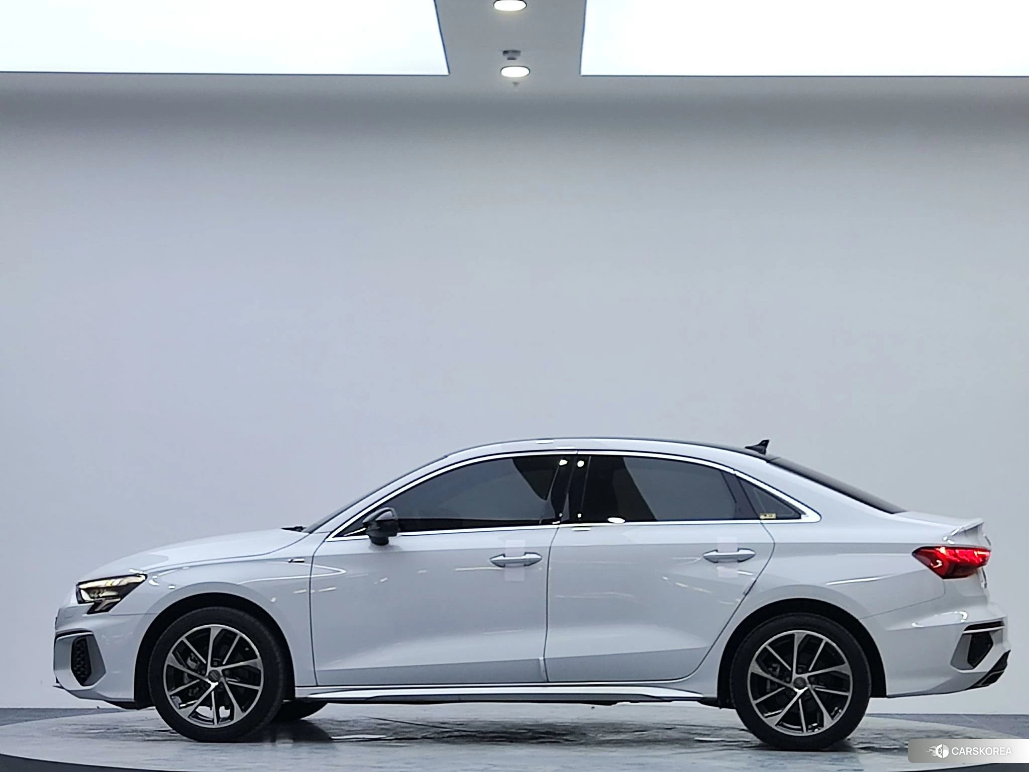 Audi A3 2021 Белый из Китая, фото 5