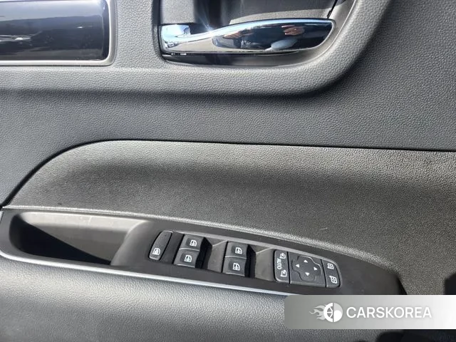 Renault Korea (Samsung) The New QM6 2025 Серый из Кореи, фото 5