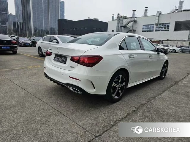 Mercedes-Benz Class A 2024 Белый из Китая, фото 5