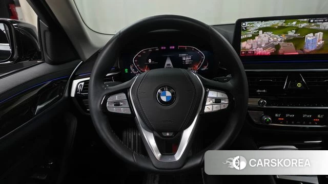 BMW 5 Series (G30) 2023 Черный из Кореи, фото 5