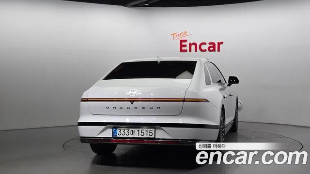 Hyundai Grandeur (GN7) id 2628578 из Кореи 5