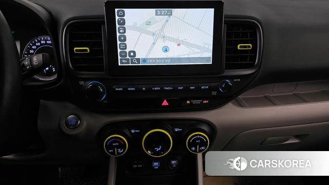 Hyundai Venue 2019 Белый из Кореи, фото 5