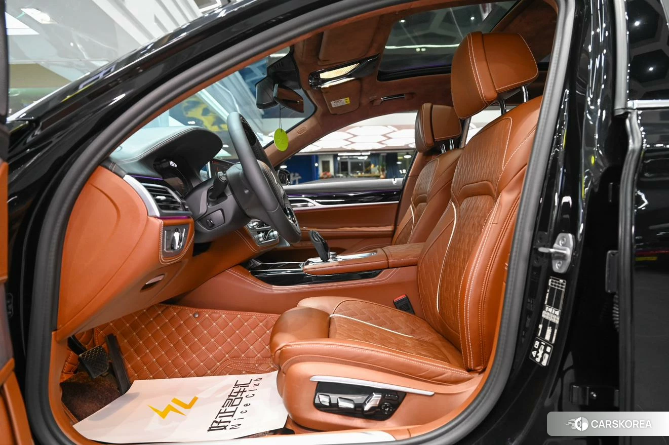 BMW 7 series 2021 Черный из Китая, фото 5