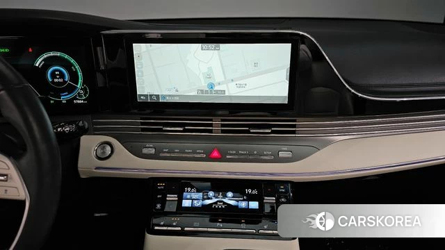 Hyundai The New Grandeur IG Hybrid 2022 Белый из Кореи, фото 5