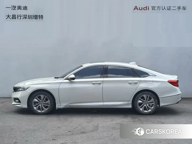 Honda Accord 2021 Белый из Китая, фото 5