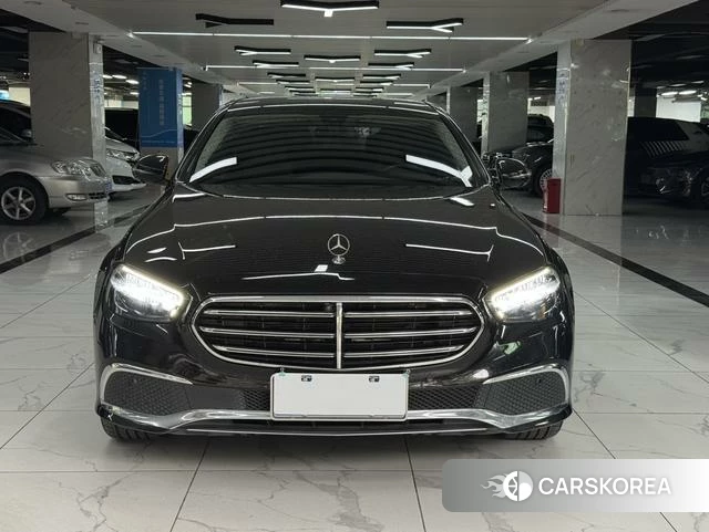 Mercedes-Benz E-class 2022 Черный из Китая, фото 5