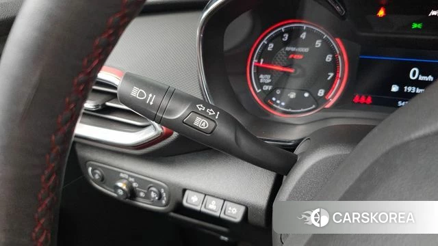 Chevrolet (GM Daewoo) Trailblazer 2021 Серый из Кореи, фото 5