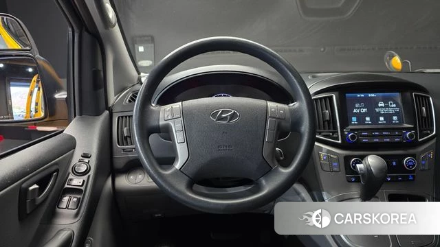 Hyundai The New Grand Starex 2019 Желтый из Кореи, фото 5