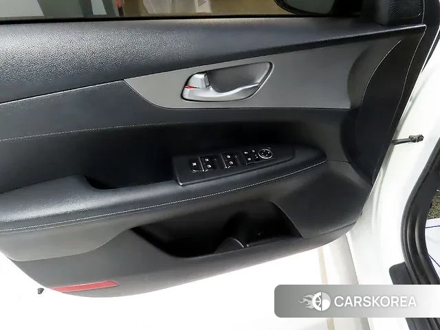 Kia Come New K3 2019 Белый из Кореи, фото 5