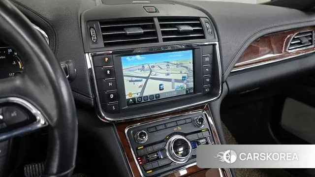 Lincoln Continental 10th Generation 2019 Белый из Кореи, фото 5