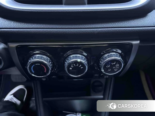 Toyota YARIS L Zhixuan 2023 Белый из Китая, фото 5